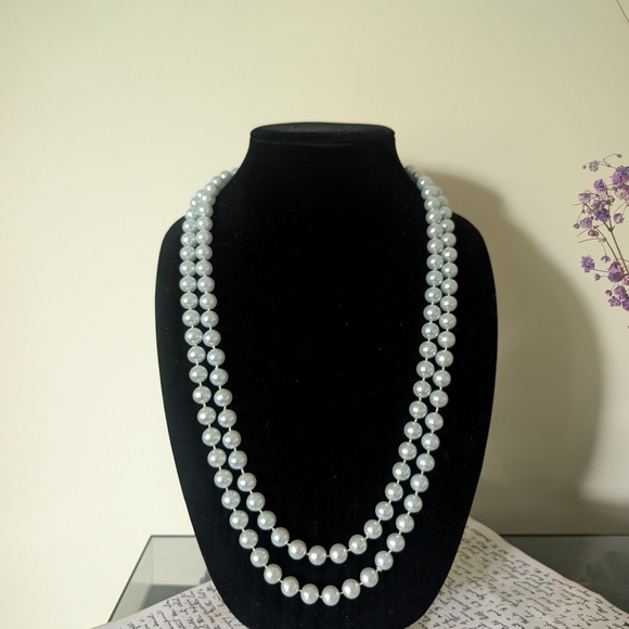 Vintage Blue Pearl Necklace - Picture 9 of 10